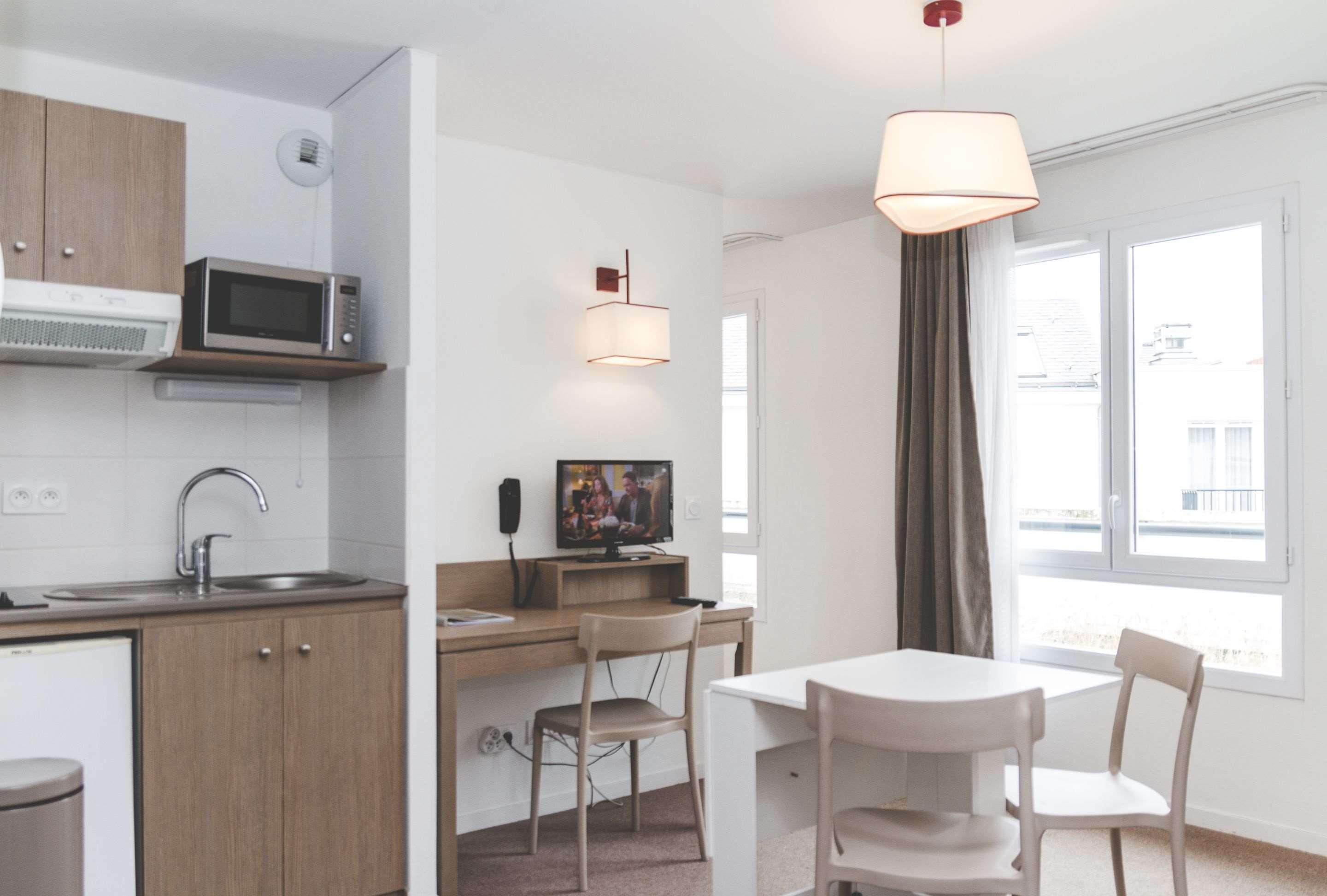 Terres De France - Appart'Hotel Quimper Bretagne Экстерьер фото