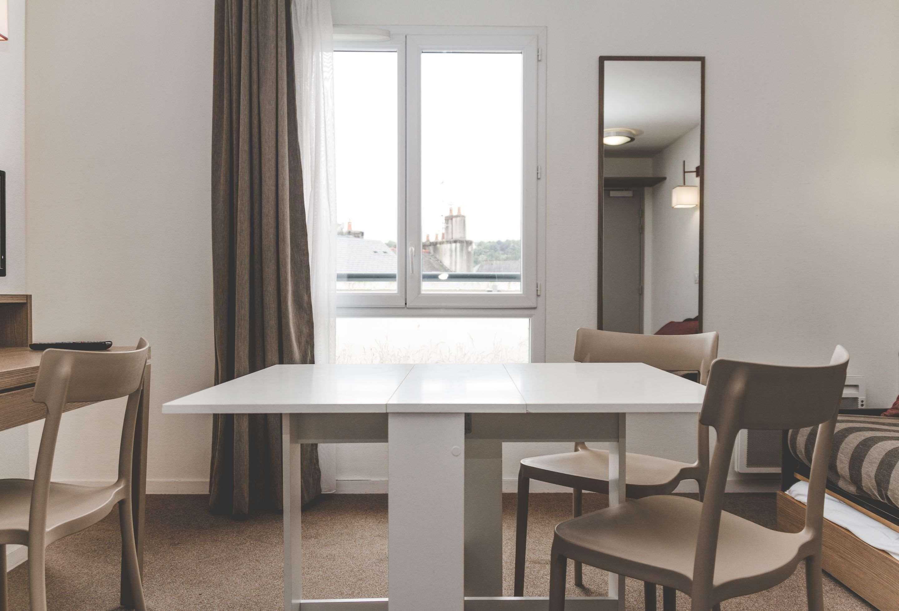 Terres De France - Appart'Hotel Quimper Bretagne Экстерьер фото
