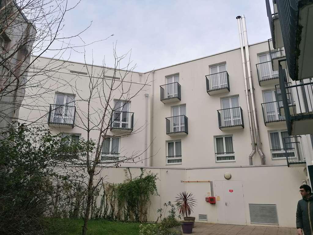Terres De France - Appart'Hotel Quimper Bretagne Экстерьер фото